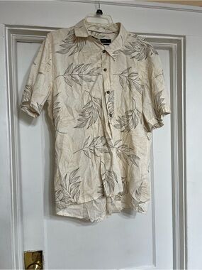 Men's Cream Short-Sleeve Leaf Print Button-Down Shirt